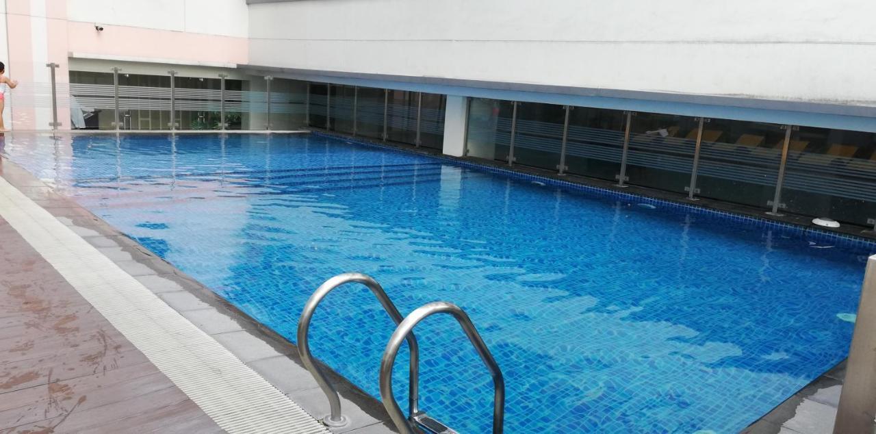 Sibarian Condo Unit C1 10Th Floor Pasay Exterior photo